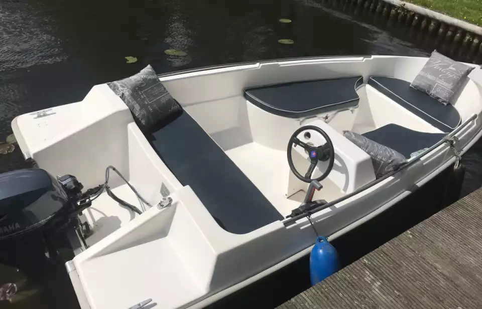 oscar-motorboot-fuer-bis-zu-5-personen_12133