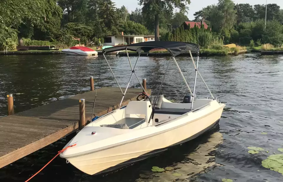 oscar-motorboot-fuer-bis-zu-5-personen_12134